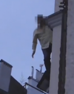 Опубликовали видео обыска в доме одесского судьи (видео)