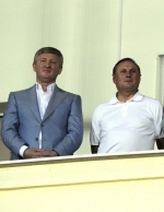 Ахметова и Ефремова проверят на факт финансирования боевиков