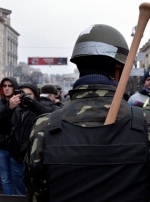 Луценко не исключает, что парламент спровоцирует митингующих на штурм здания ВР