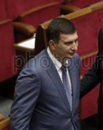 Депутатская карточка Маркова пока еще будет работать