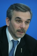 Правительство отстранило министра здравоохранения