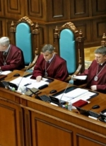 Конституционный Суд Украины признал неконституционным постановление Верховного Совета АР Крым