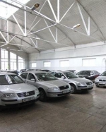 Парламент пожертвовал своим автопарком для зоны АТО