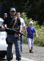 Террористы "ДНР" обстреляли автобус с детьми. 1 ребенок погиб