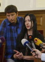 Журналисты рассказали, на что пойдут деньги, которые выплатят "титушки"