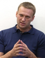 Суд сменил приговор Навальному