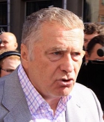 Жириновский отсудил у оппозиционера 50 тысяч рублей за заявление о фиктивном разводе