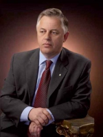 Симоненко не будет требовать наказания за поваленного Ленина