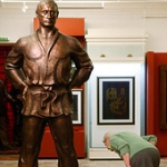 Юбилей Путина отпразднуют с размахом по всей России</a>