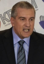 Аксенов заявил, что на "референдум" пришло более 70% крымчан