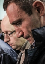 Оппозиция еще советуется, идти ли на "стол Кравчука"