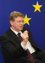 Фюле: Экономическая часть соглашения между Украиной и ЕС может быть подписана уже в июле