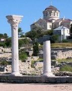 Из крымских музеев вывозят ценные экспонаты