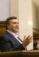 Янукович призвал депутатов продвигать Украину в Европу