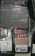 Посольство Украины поймали на контрабанде: 60 тысяч пачек сигарет под видом "дипгруза" (фото)