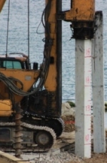 В оккупированном Крыму начали строительство моста через Керченский пролив (фото)