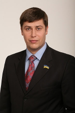 Ляшко: Партия регионов выдвигает по 94 - му округу криминального авторитета Бадаева