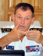 Бывшему первому заместителю командующего ВМС сообщено о подозрении в государственной измене и дезертирстве