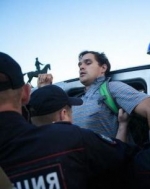 В Москве начали задерживать участников акции против войны с Украиной (фото)