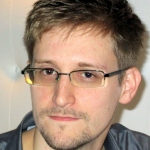 Сноуден не может покинуть Россию из-за аннулированного паспорта