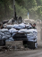 Блокпосты сил АТО обстреливаются с моря и России