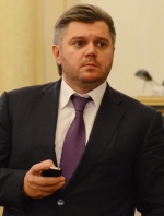 Экс-министр Ставицкий объявлен в розыск