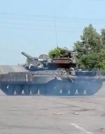 Под Донецком идут танковые бои