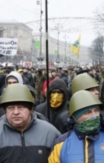 Мнения украинцев относительно акций протеста разделились практически поровну