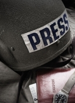 Сайт "Миротворец" обнародовал личные данные аккредитованных в "ДНР" журналистов