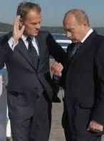 Обнародовали видео встречи Путина и Туска после Смоленской катастрофы (видео)