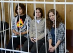 Адвокаты попросят сменить меру пресечения для Pussy Riot