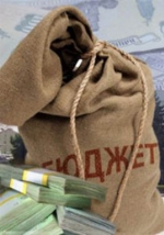 Медведев решил придушить украинцев, работающих в России