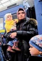 Порошенко одобрил прием переселенцев на работу без испытательного срока