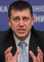 На взятке задержали главного санитарного врача, еще 19 обыскивают