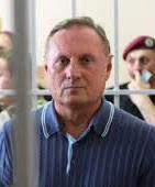 Ефремову снова продлили арест