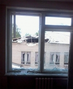 Боевики продолжают обстреливать жилые кварталы в Славянске (фото, видео)