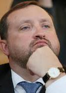 Жена Арбузова пыталась снять 50 миллионов со счета в банке