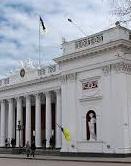 Одесские депутаты подрались с активистами во время сессии (ВИДЕО)