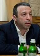 Лидера партии "УКРОП" Геннадия Корбана привезли на судебное заседание в Чернигове (видео)