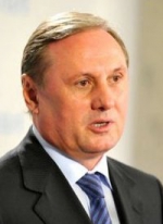 Ефремов считает, что следует проводить отдельные переговоры с представителями Майдана