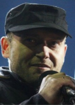 Ярош призвал и.о. президента Александра Турчинова начать вооружать украинцев