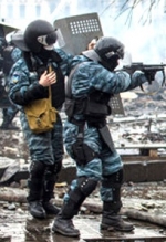 Суд продлил арест экс-сотрудников спецподразделения "Беркут"