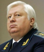 Один из подозреваемых в нападении на Черновол рассказал о связях с генпрокурором (видео)