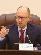 Яценюк планирует сэкономить на своих подчиненных и нардепах