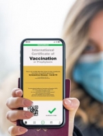 Полиция будет проверять covid-сертификаты по QR-коду и "очень тщательно"