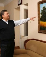 Янукович отдаст часть резиденций?