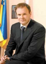 Очередное разоблачение: журналисты нашли дворец отца киевского губернатора (ФОТО, ВИДЕО)