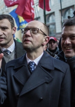 Оппозиция согласится только на полную отставку правительства