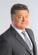 Порошенко вылетел в Крым