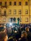 Митингующие пытались прорваться к Офису президента